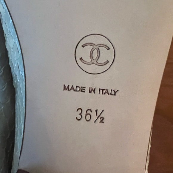 CHANEL Never Worn Leather Ballet Flats 36.5 US 6.5 - Picture 9 of 10